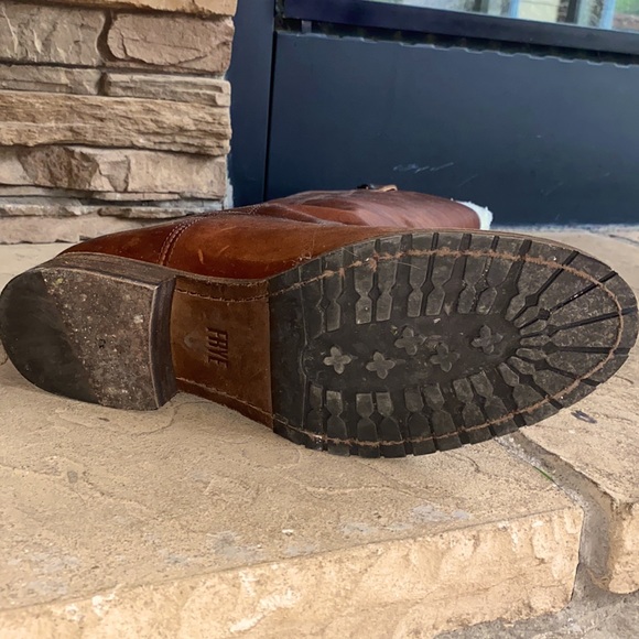 Frye | Women’s Boots | 9 - Picture 4 of 5